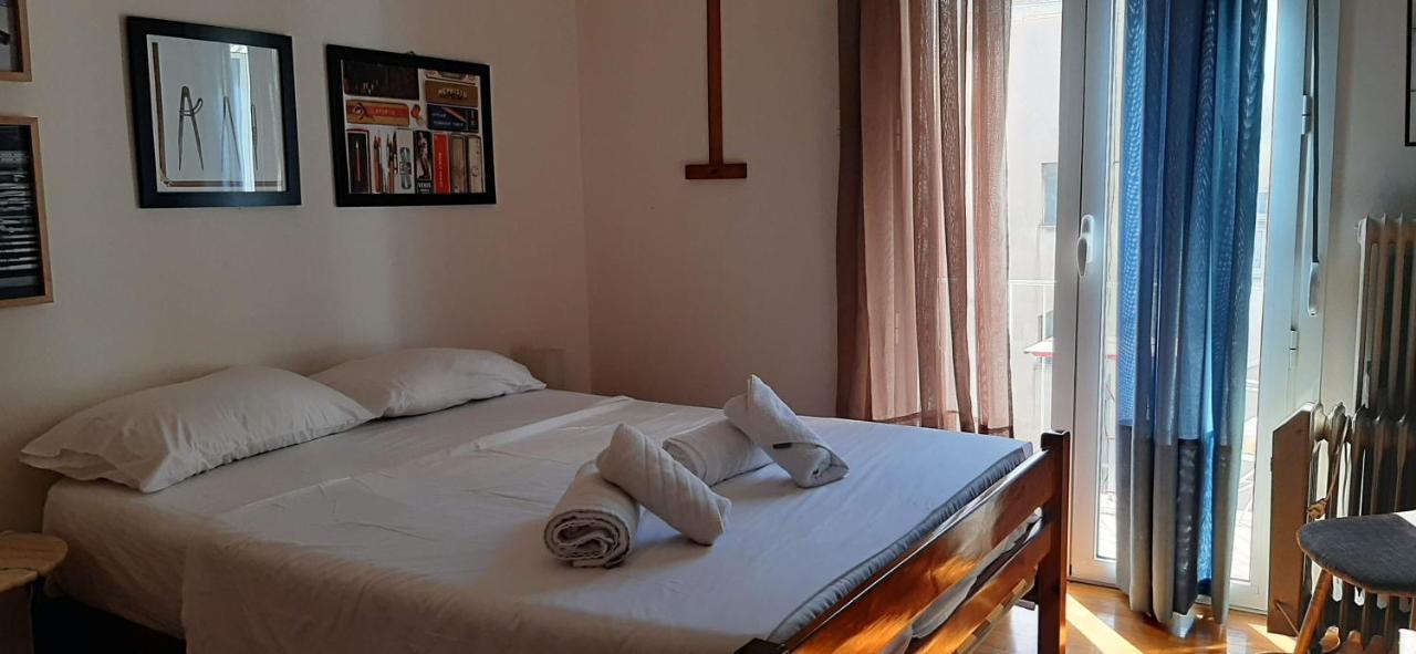 Central Museum Comfort Appartment Athens Luaran gambar